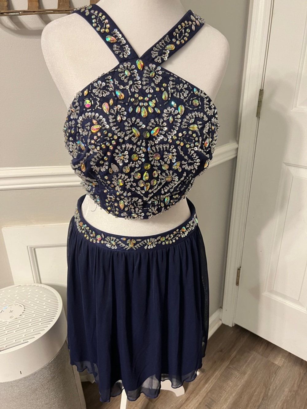 A. BYER Blue Embellished Two-Piece Halter and Skirt Size 11 Cruise Prom Dress